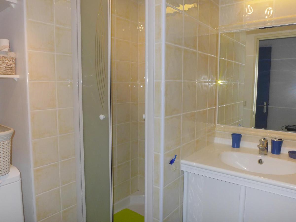 Apartment Le Madrilène Saint-Cyr-sur-Mer Esterno foto