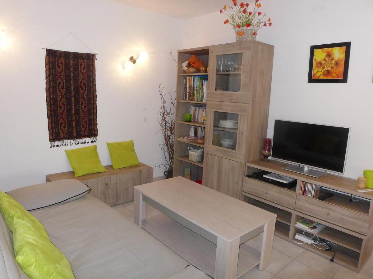 Apartment Le Madrilène Saint-Cyr-sur-Mer Esterno foto