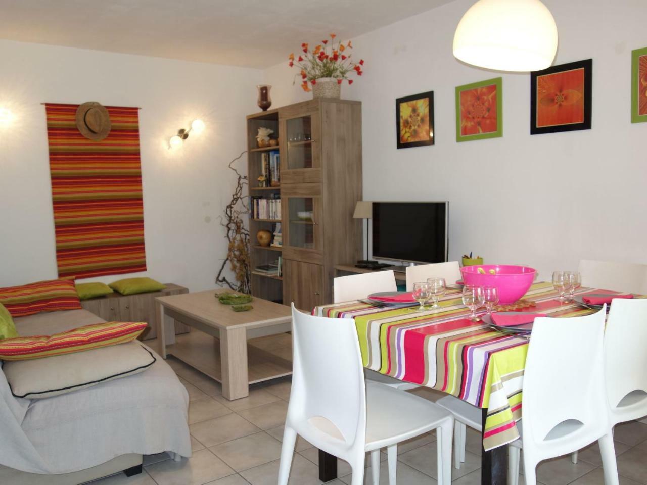 Apartment Le Madrilène Saint-Cyr-sur-Mer Esterno foto